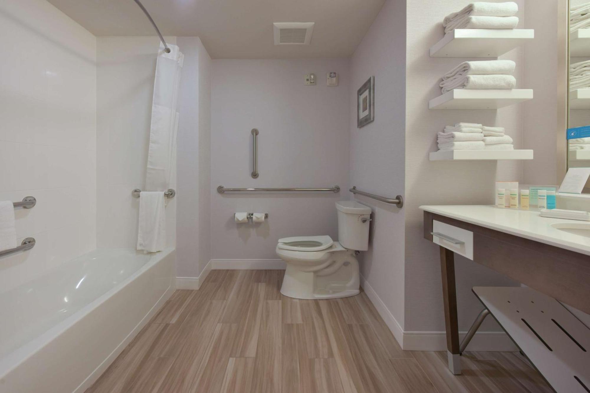 Hampton Inn & Suites Seattle/Redmond Wa Екстер'єр фото
